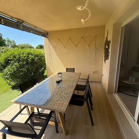 Desiree A Maria Poggio Semesterbostad *